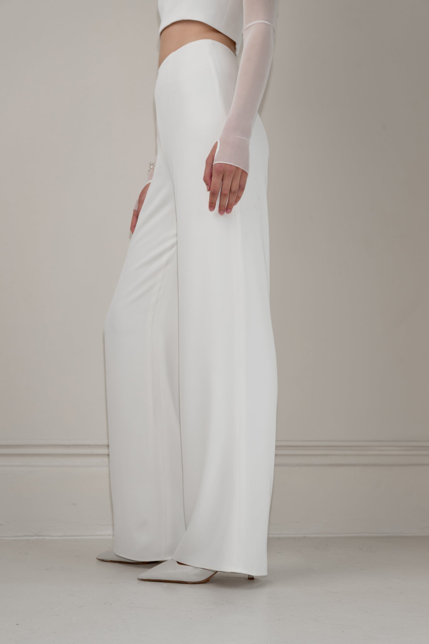 Wide-leg crepe pants