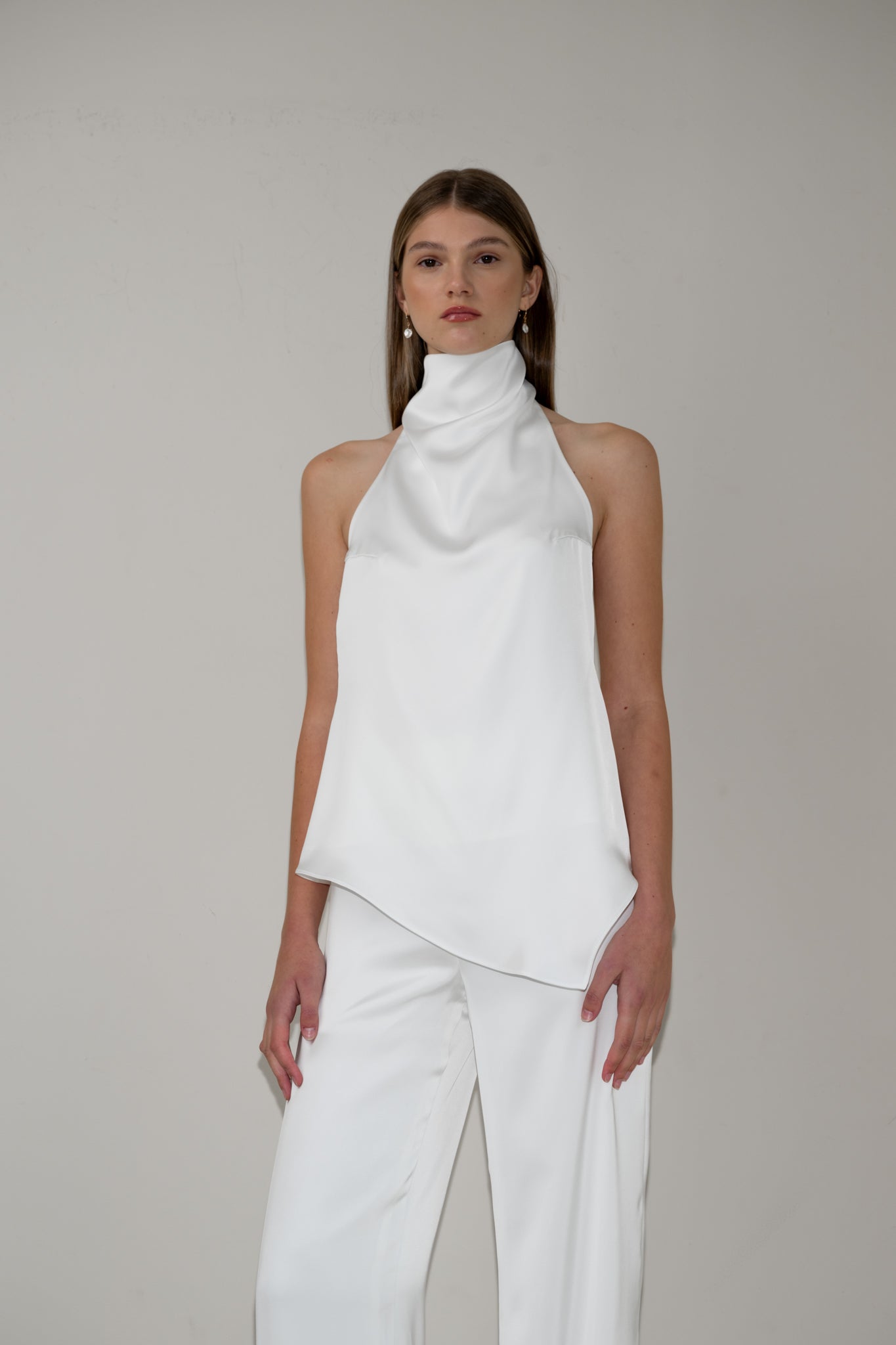 Wide-leg satin pants