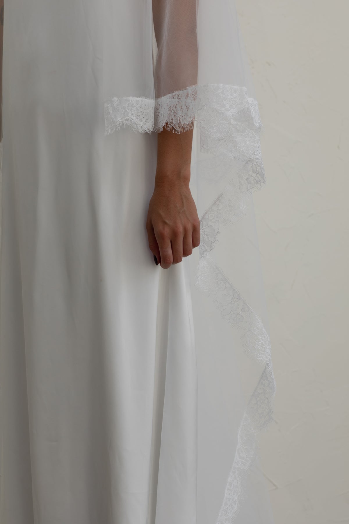 ELAN Lace Blusher Cathedral Veil