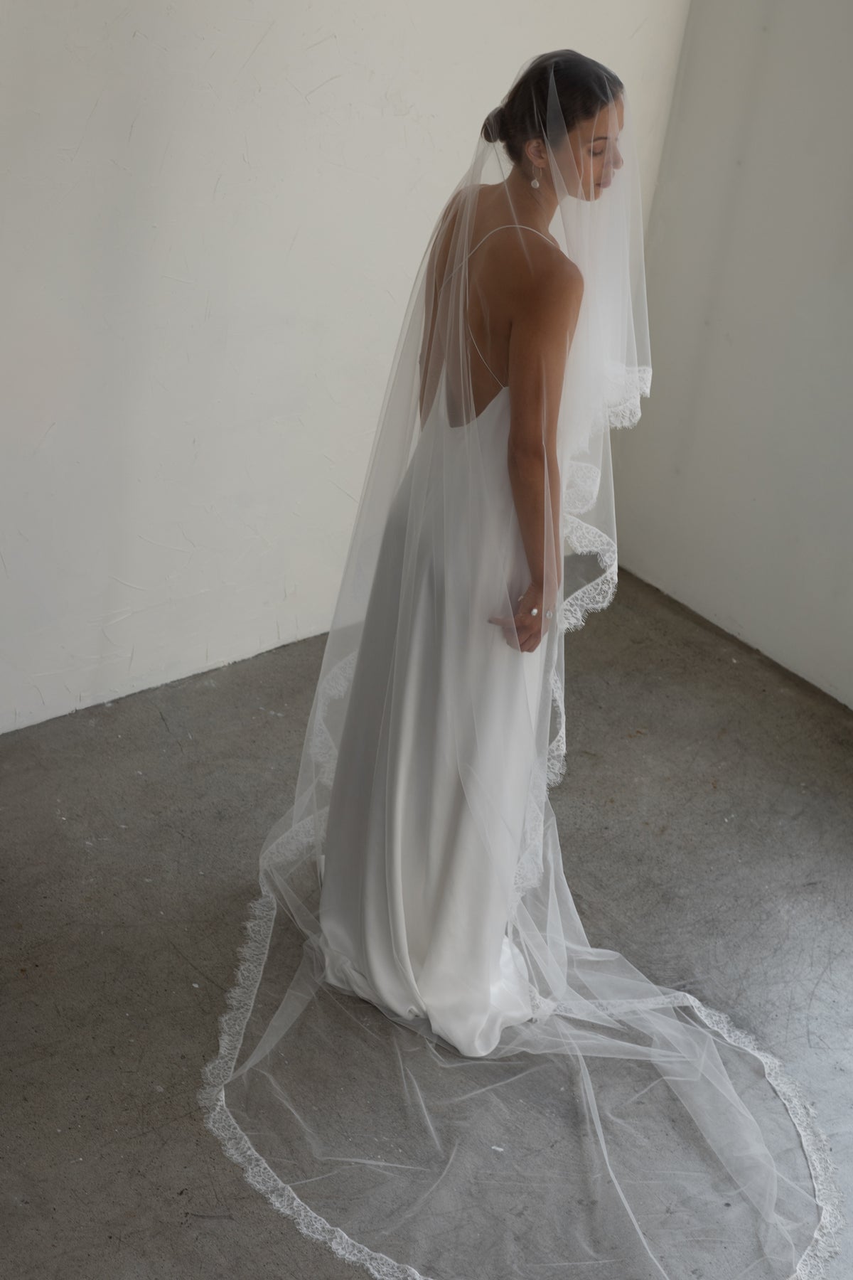 ELAN Lace Blusher Cathedral Veil