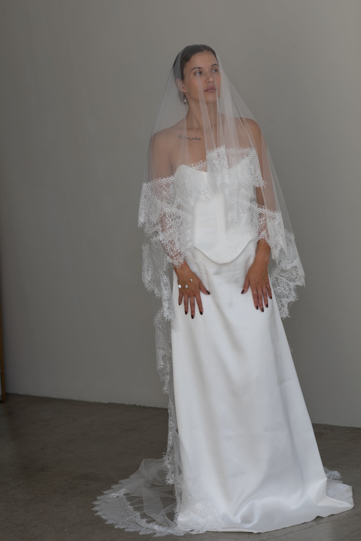 MUSE Lace Blusher Cathedral Veil