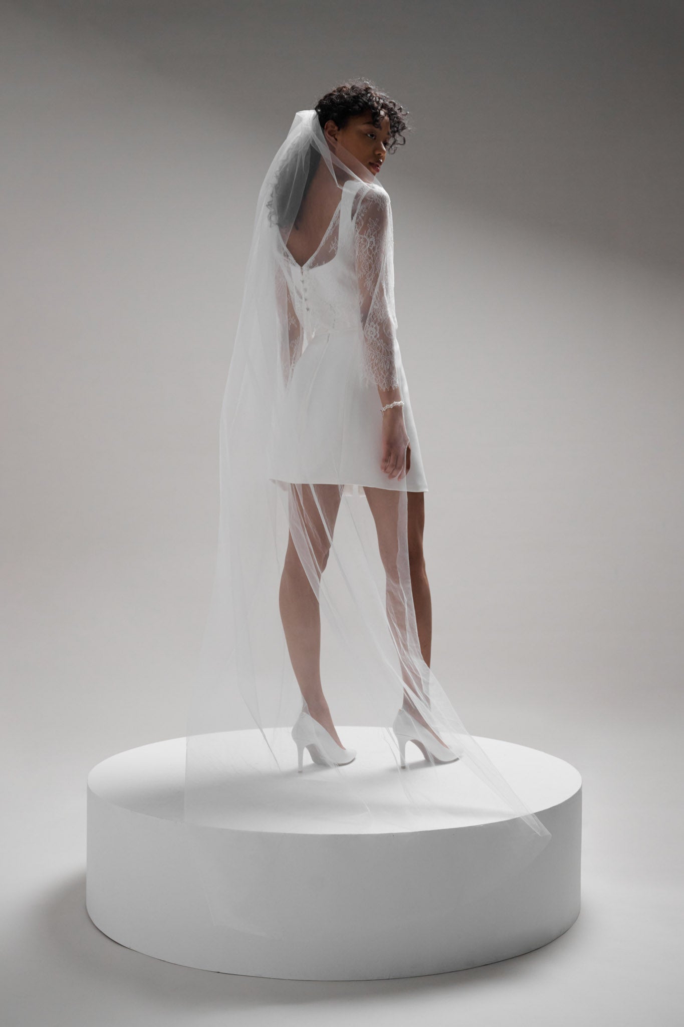 Signature tulle veil