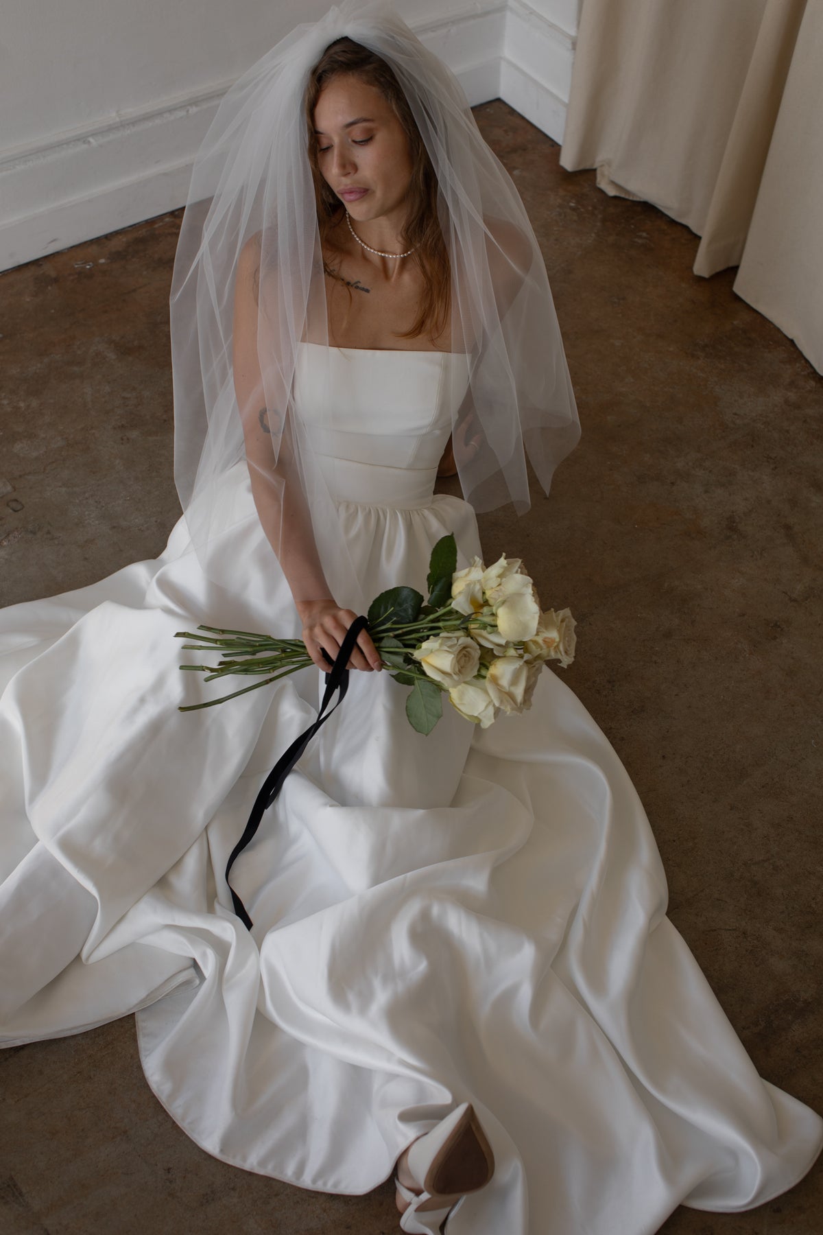 Volume elbow-length tulle veil