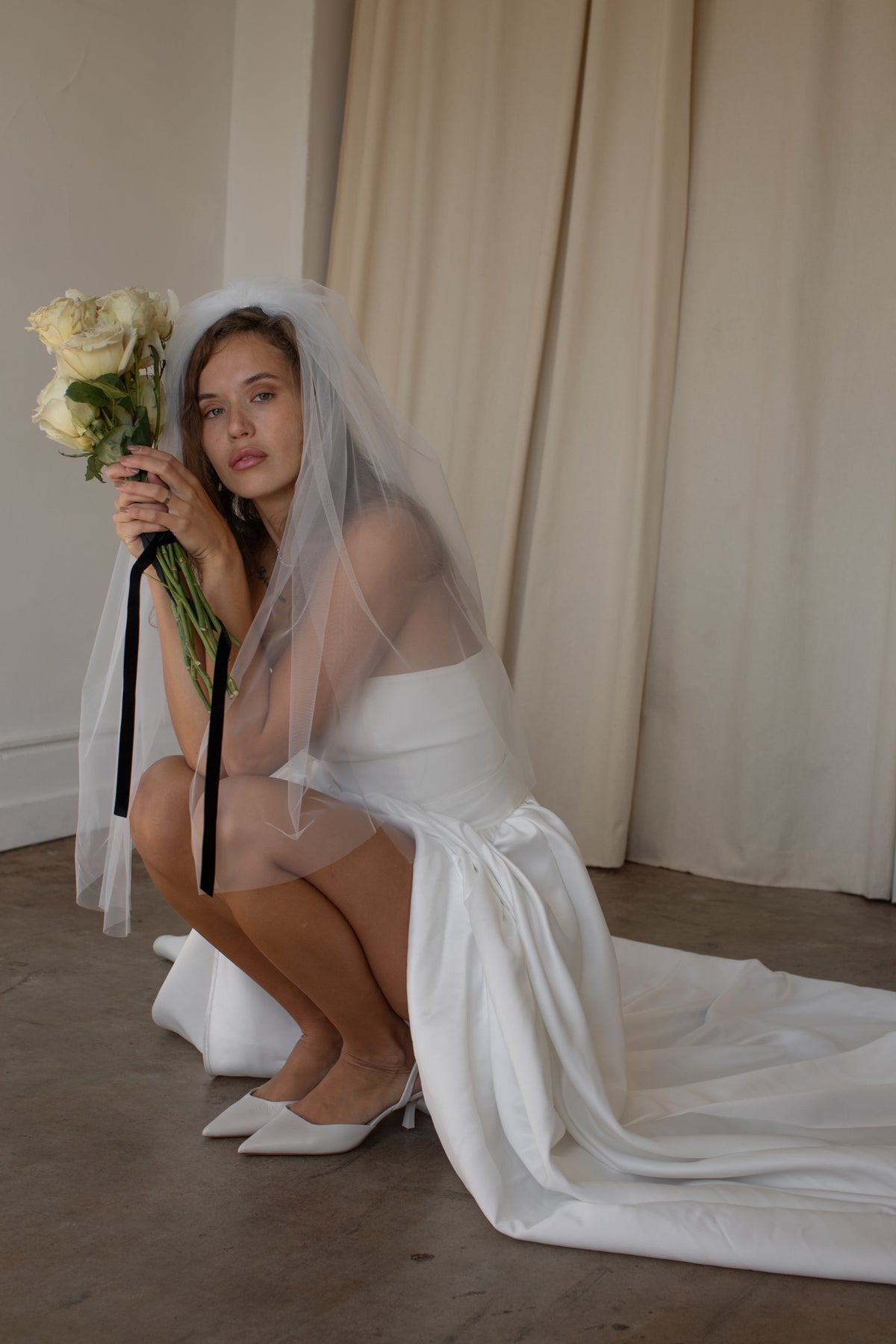 Volume elbow-length tulle veil