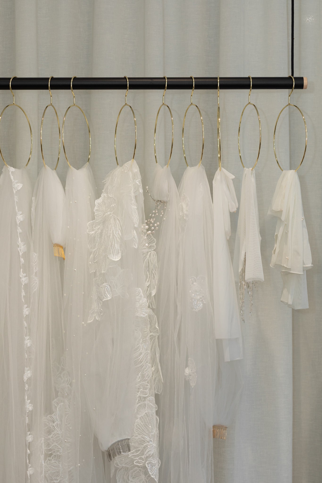 Bridal Veils Shopping in Vancouver - TEMPÊTE
