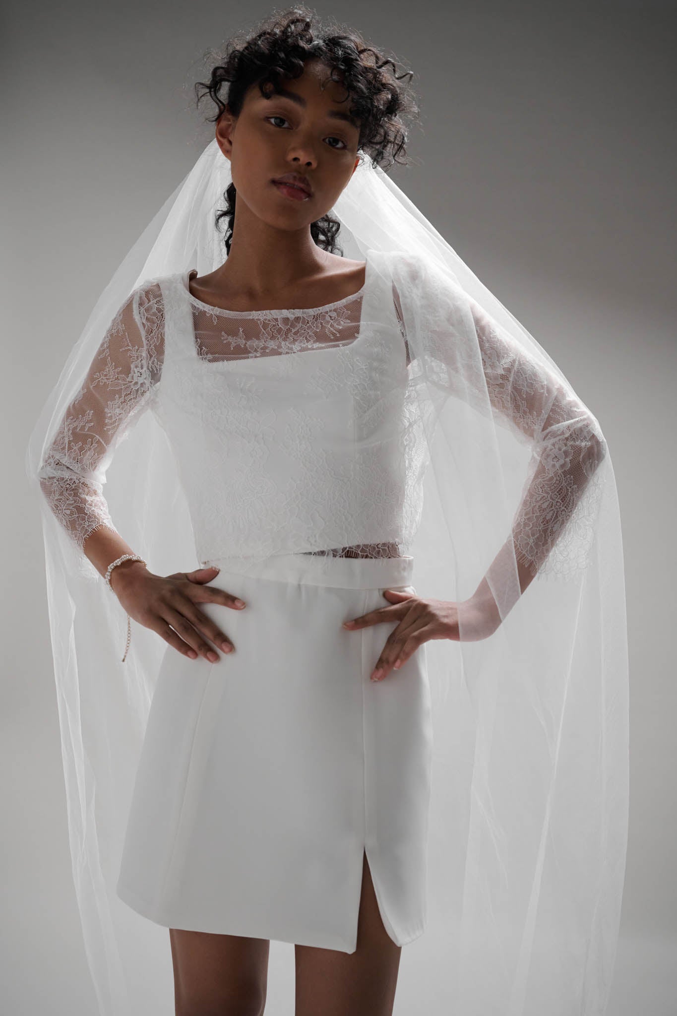 Signature tulle veil