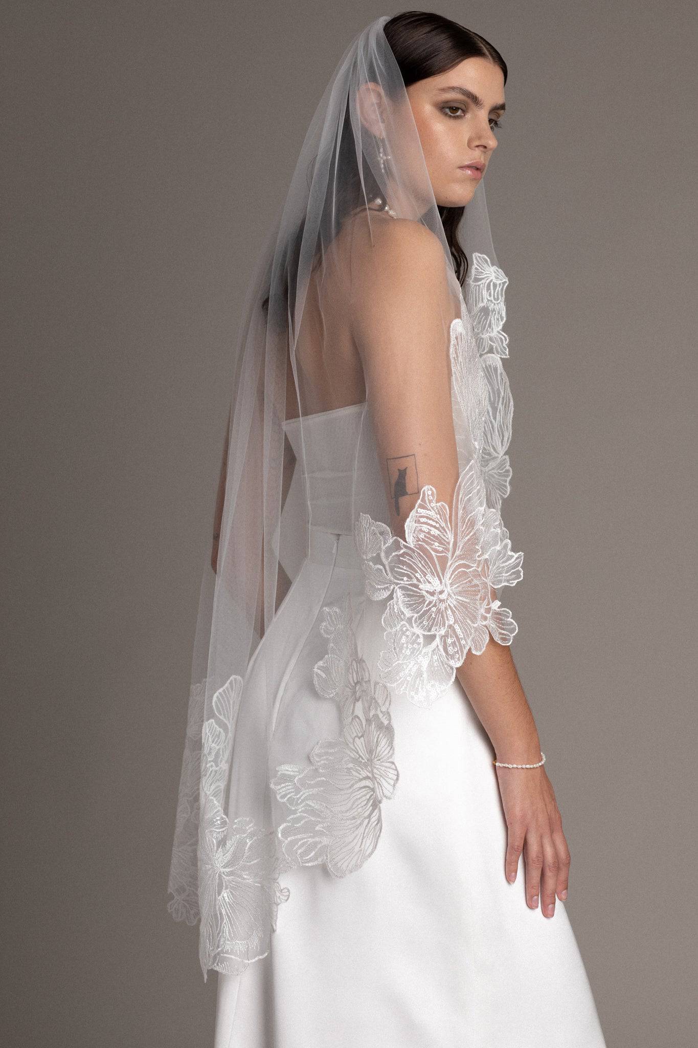 FRENCH LACE TULLE VEIL - TEMPÊTE BRAND