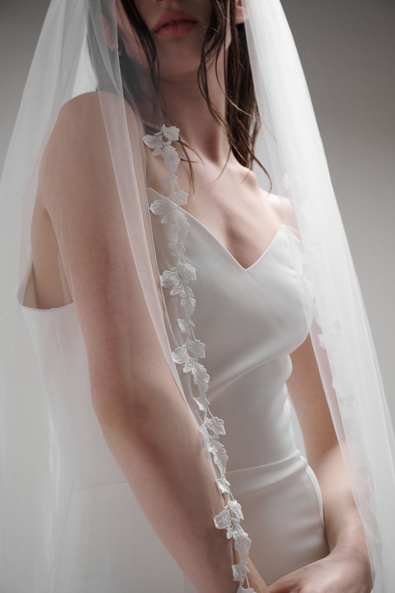 Soft tulle veil trimmed with a delicate ivy and leafy vine lace - perfect for the modern bride with an affinity for natural and feminine aesthetics