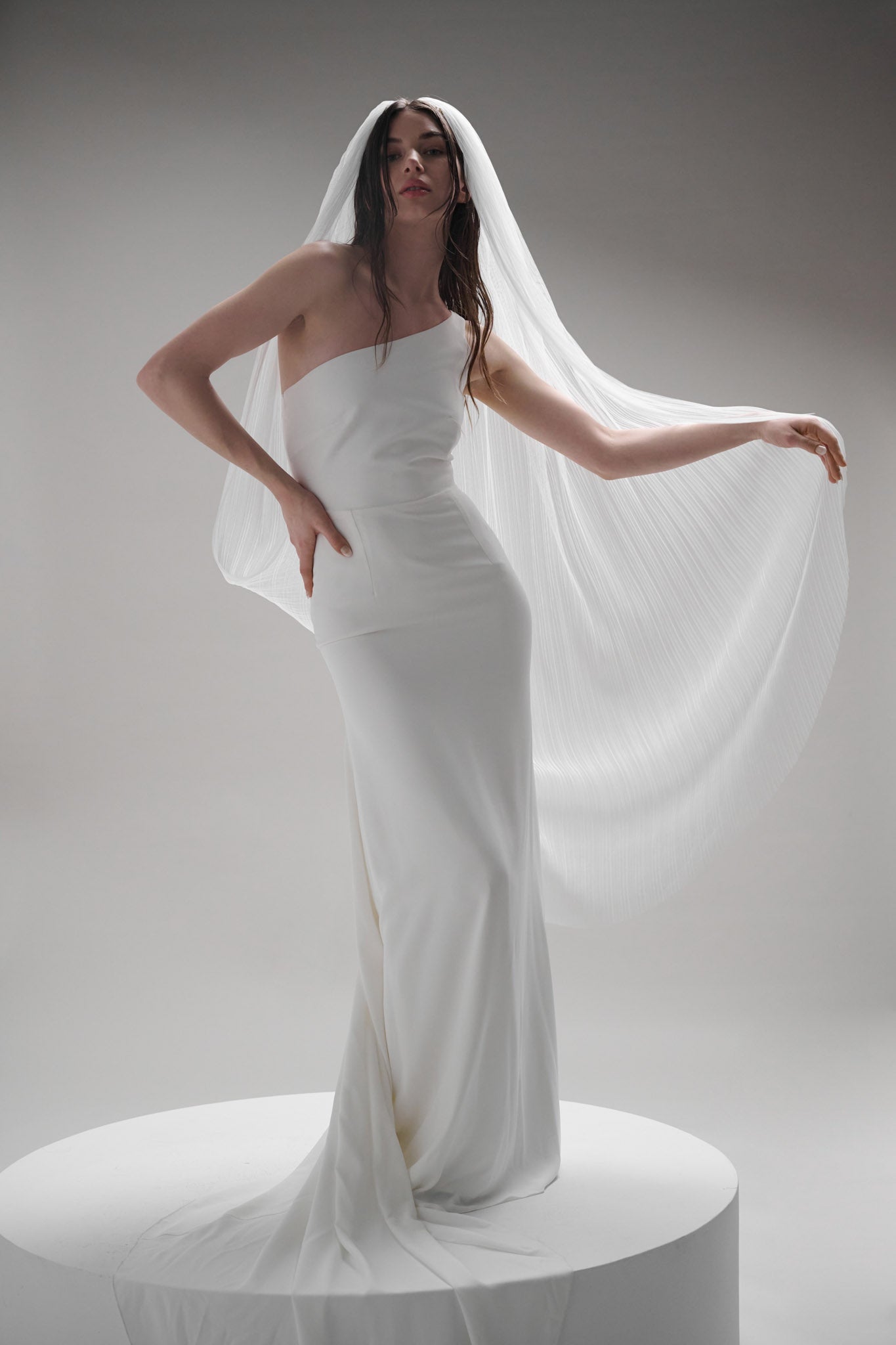 Coquille Pleated Tulle Wedding Veil | TEMPÊTE Bridal Boutique